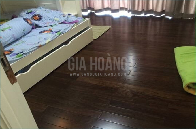 Công trình sàn gỗ Chiu Liu cho phòng ngủ