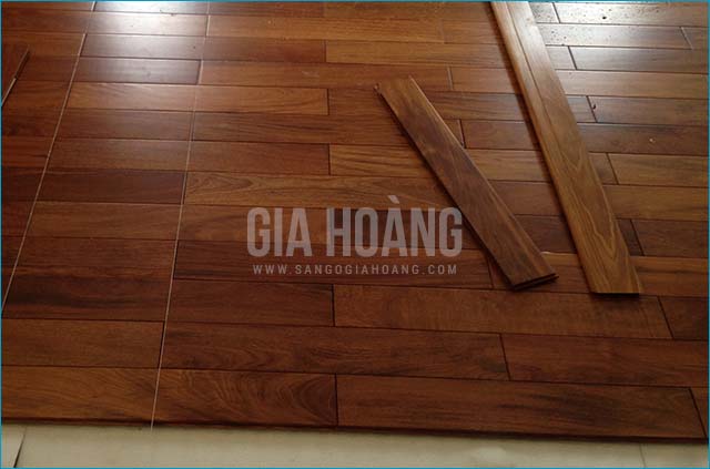 Công trình sàn gỗ Căm Xe tự nhiên tại quận Gò Vấp San-go-cam-xe-gia-re