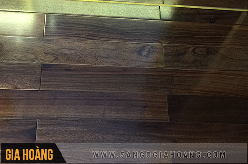 Sàn gỗ Chiu Liu tự nhiên
