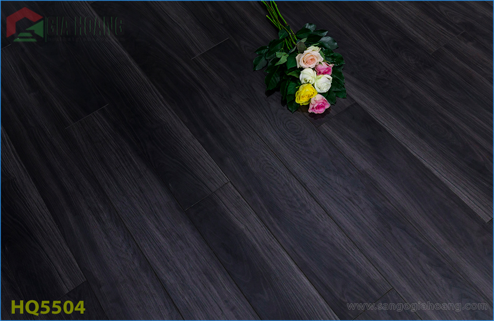 Sàn gỗ Povar QH 5504 - Màu Chiu Liu vân nổi 