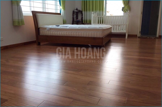 Sàn gỗ sồi cho phòng ngủ 