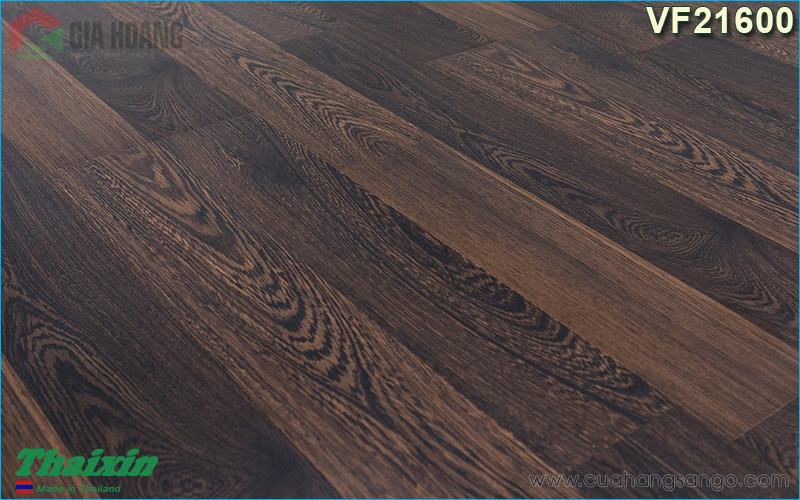 Sàn gỗ Thaixin cốt xanh 8mm - VF21600 - Thực tế