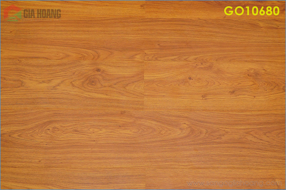 Sàn gỗ Thái Lan cốt xanh 12mm GO10680