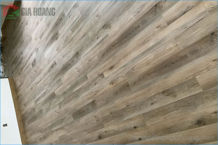 Hoàn thiện công trình sàn gỗ Galamax Gold H2707 - Tone Sồi Châu Âu
