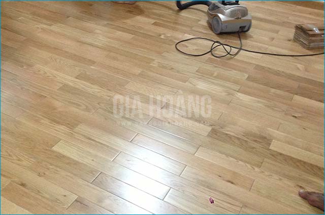 Thi công sàn gỗ sồi Gia Hoàng - Ảnh thực tế